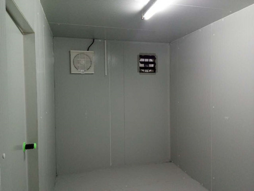 餐飲酒店冷庫建設(shè)。